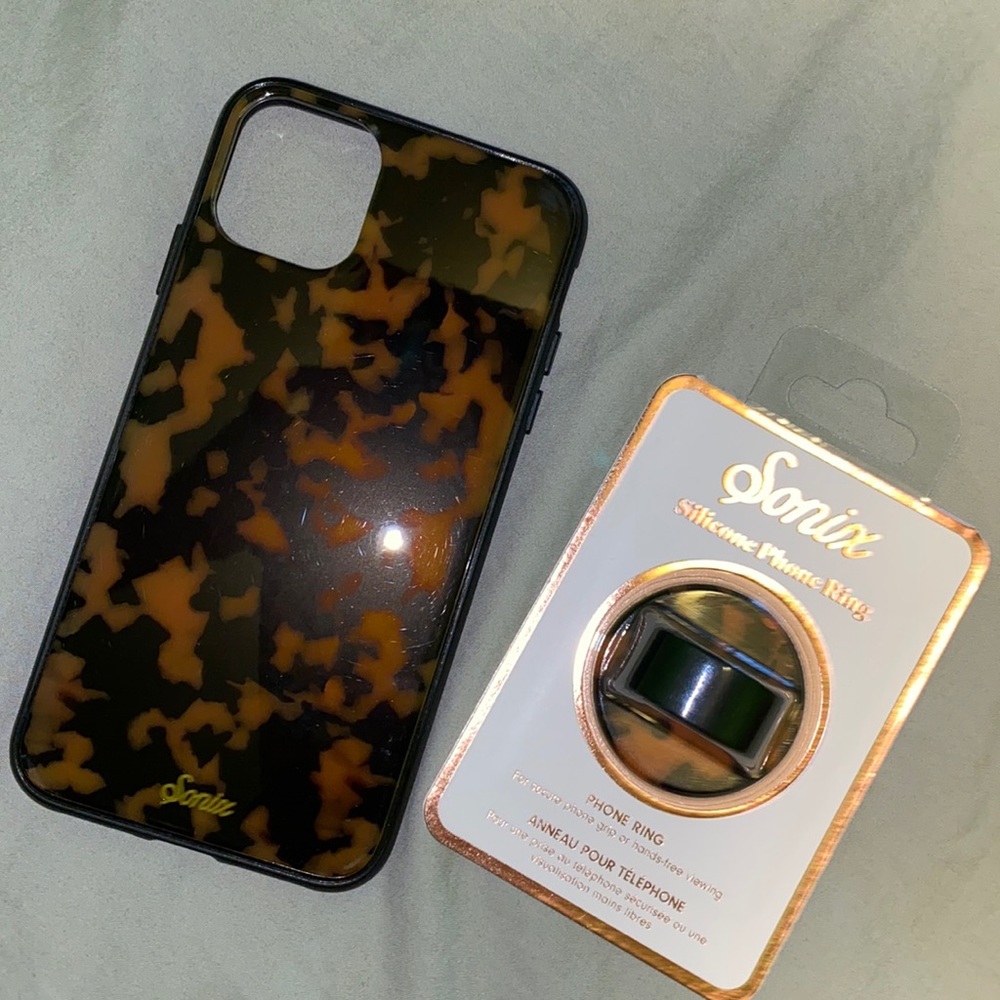 Sonix iPhone 11 Pro Max Case w Silicone Phone Ring